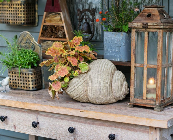 Snail Flowerpot for Garden Decoration, Cute Snail Statues, Garden Animal Statues, Unique Modern Garden Sculptures, Creative Villa Outdoor Gardening Ideas-Art Painting Canvas