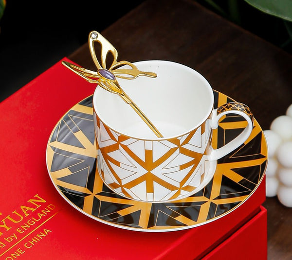 Modern Coffee Cup and Saucer, Elegant Ceramic Cups, Creative Bone China Porcelain Tea Cup Set, Beautiful British Tea Cups-Art Painting Canvas