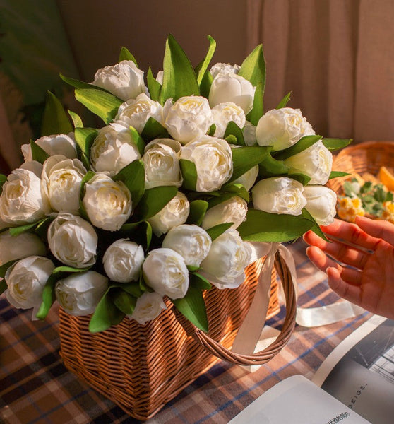 Spring Artificial Floral for Dining Room Table, White Tulip Flowers, Bedroom Flower Arrangement Ideas, Simple Modern Floral Arrangement Ideas for Home Decoration-Art Painting Canvas