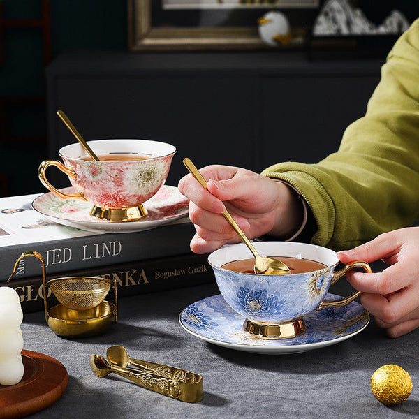 Unique Tea Cups and Saucers in Gift Box, Blue and Pink Beautiful British Tea Cups, Elegant Ceramic Coffee Cups, Creative Bone China Porcelain Tea Cup Set-Art Painting Canvas