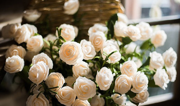 Flower Arrangement Ideas for Living Room, White Camellia Flowers, Modern Artificial Flowers for Home Decoration, Simple Artificial Floral for Bedroom-Art Painting Canvas