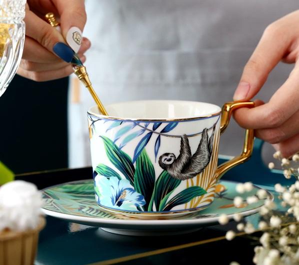 Jungle Animals Porcelain Coffee Cups, Coffee Cups with Gold Trim and Gift Box, 7.4 oz Tea Cup and Saucer-Art Painting Canvas