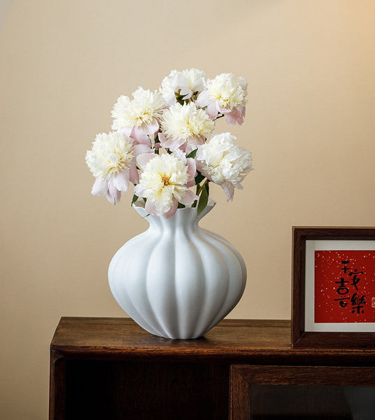 Handmade Water Holding Flower Vases, Modern Black Flower Vase Centerpiece on Table, Porcelain Flower Vases, Ceramic Bouquet Vases-Art Painting Canvas