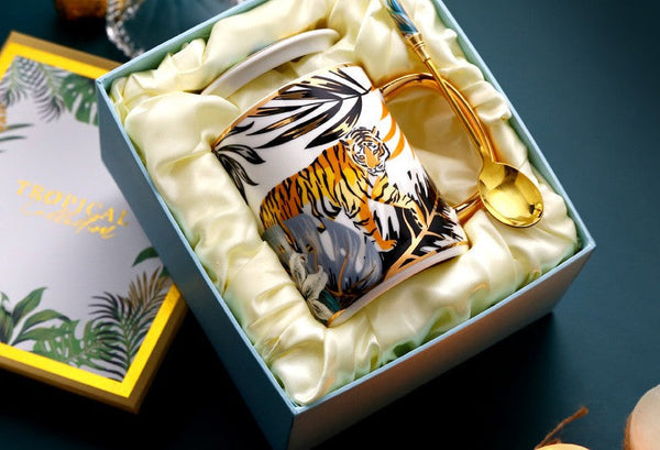 Unique Ceramic Mugs in Gift Box, Creative Porcelain Cups, Large Capacity Jungle Animal Porcelain Mugs, Large Ceramic Mugs for Office-Art Painting Canvas