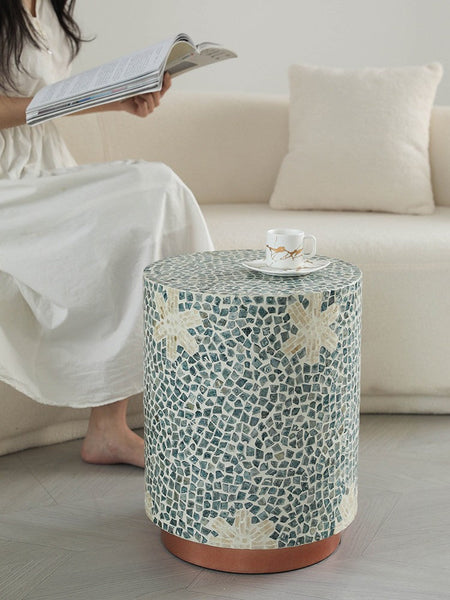 Contemporary Round Side Table, Portable Casual Side Table, Shell Small Sofa Side Table, Unique Small End Table, Creative Coffee Table-Art Painting Canvas