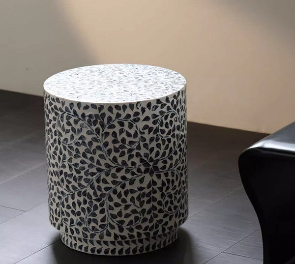 Portable Casual Side Table, Contemporary Round Side Table, Creative Coffee Table, Bedside Small Side Table, Shell Small Sofa Side Table, Contemporary Side Table-Art Painting Canvas