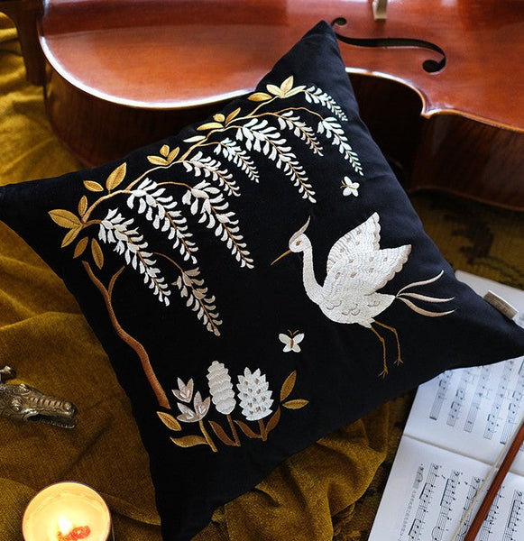 Decorative Pillow Arrangement Ideas for Bed, Embroidered Egret Cushion, Vintage Decorative Pillows, Luxury Decorative Pillows for Couch, Modern Throw Pillows for Couch-Art Painting Canvas