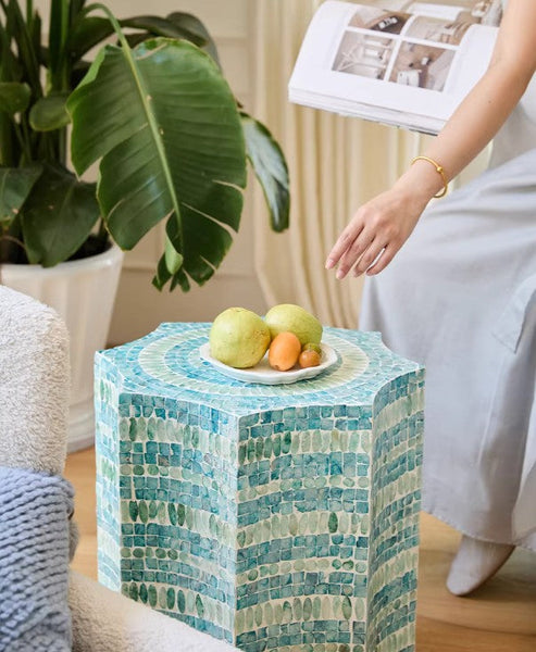 Shell Small Sofa Side Table, Contemporary Bedside Table, Bedside Small Side Table, Modern Side Table, Small End Table, Portable Casual Side Table, Creative Coffee Table, Contemporary Side Table-Art Painting Canvas