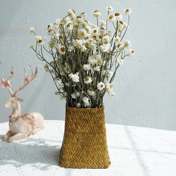 Flower Arrangements, Natural Dried Daisy Flower Bouquet, Natural Dried Daisy Flowers, A Bunch of Dried Daisy Flowers, Handmade Artificial Flowers for Home Decor-Art Painting Canvas