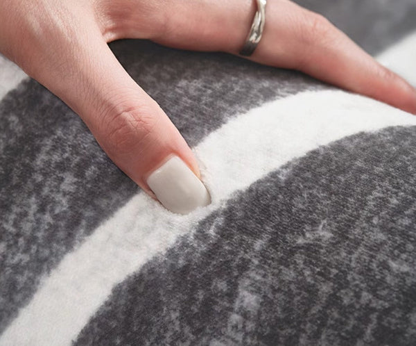 Modern Carpets for Office, Dining Room Floor Rugs, Black Stripe Area Rugs under Sofa, Mid Century Area Rugs for Living Room, Abstract Contemporary Rugs for Bedroom-Art Painting Canvas