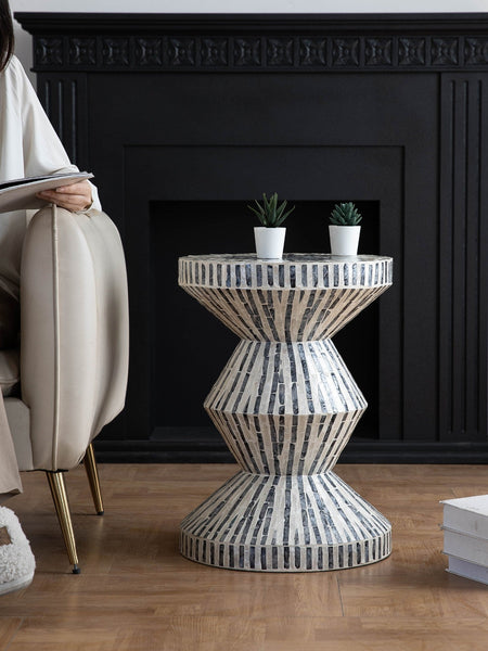 Shell Small Sofa Side Table, Bedside Small Side Table, Portable Casual Side Table, Contemporary Round Side Table, Creative Coffee Table-Art Painting Canvas