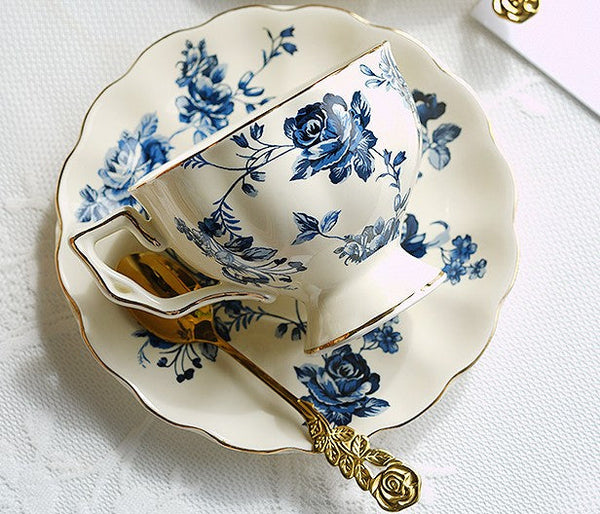 Elegant Vintage Ceramic Coffee Cups for Traditional Afternoon Tea, Royal Ceramic Cups, French Style China Porcelain Tea Cup Saucer Set, 6.8 oz Tea Cup and Saucers-Art Painting Canvas