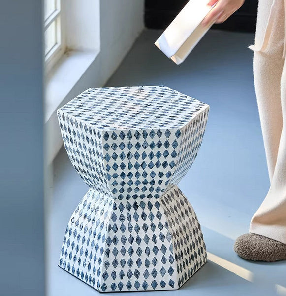 Small End Table, Modern Side Table, Bedside Small Side Table, Contemporary Bedside Table, Shell Small Sofa Side Table, Portable Casual Side Table, Creative Coffee Table, Contemporary Side Table-Art Painting Canvas