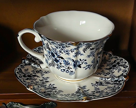 French Style China Porcelain Tea Cup Saucer Set, 7.8 oz Tea Cup and Saucers, Royal Ceramic Cups, Elegant Vintage Ceramic Coffee Cups for Traditional Afternoon Tea-Art Painting Canvas