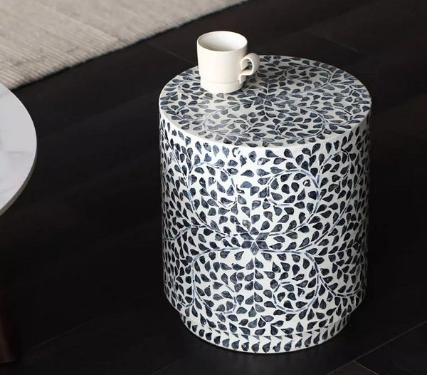 Portable Casual Side Table, Contemporary Round Side Table, Creative Coffee Table, Bedside Small Side Table, Shell Small Sofa Side Table, Contemporary Side Table-Art Painting Canvas