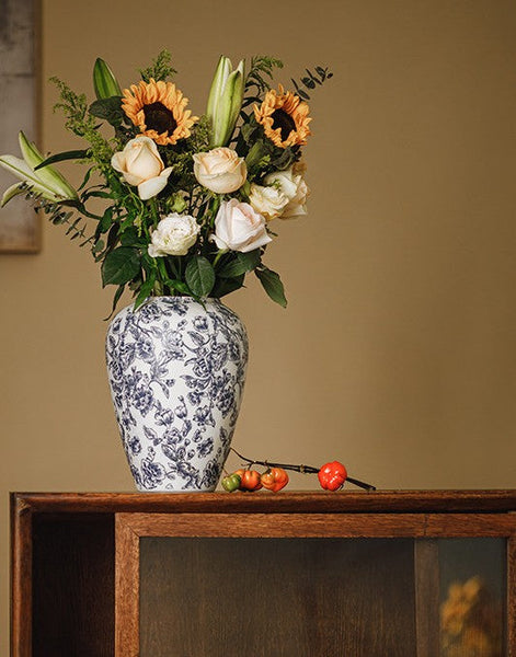 Porcelain Flower Vases, Modern Ceramic Bouquet Vases, Centerpiece on Dining Table, Flower Vase on Table, Handmade Water Holding Flower Vases-Art Painting Canvas