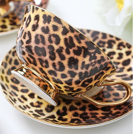 Creative Porcelain Tea Cup Saucer Set, Modern Ceramic Cups, 7.8 oz Ceramic Coffee Cups, Unique Tea Cup and Saucer in Gift Box-Art Painting Canvas