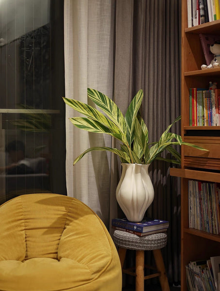 Unique Handmade Modern Flower Vase, Large Porcelain Vases for Modern Home Decor, Centerpiece Ceramic Bouquet Vases, Contemporary Vases on Dining Table-Art Painting Canvas