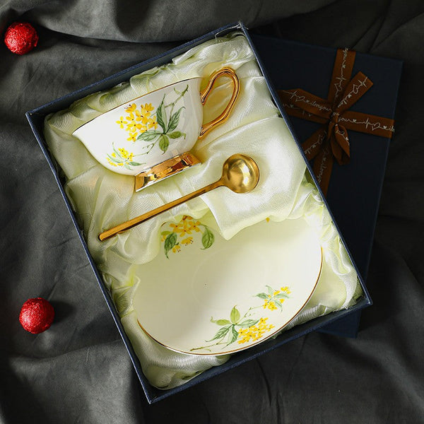 Elegant Floral Ceramic Coffee Cup and Saucer, 7.4 oz Flower Tea Cup and Saucer Set, British Royal Ceramic Tea Cups for Traditional Afternoon Tea, Porcelain Tea Cup and Saucer Set in Gift Box-Art Painting Canvas