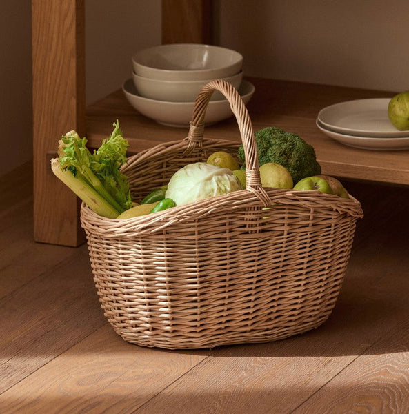 Wicker Storage Basket, Large Picnic Food Basket with Handle, Lovely Willow Weaving Baskets for Vegetable, Natural Fruit Basket, Natural Hand-woven Kitchen Storage Baskets-Art Painting Canvas