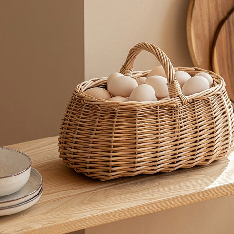 Hand-woven Wicker Storage Basket, Small Picnic Storage Basket with Handle, Willow Weaving Baskets for Vegetable, Natural Fruit Basket, Kitchen Storage Baskets