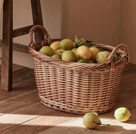 Willow Weaving Baskets for Vegetable, Natural Fruit Basket, Kitchen Storage Baskets, Large Picnic Food Basket with Handle, Natural Hand-woven Wicker Storage Basket-Art Painting Canvas