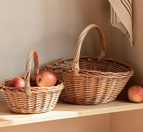 Large Picnic Food Basket with Handle, Lovely Willow Weaving Baskets for Vegetable, Natural Hand-woven Wicker Storage Basket, Natural Fruit Basket, Kitchen Storage Baskets-Art Painting Canvas