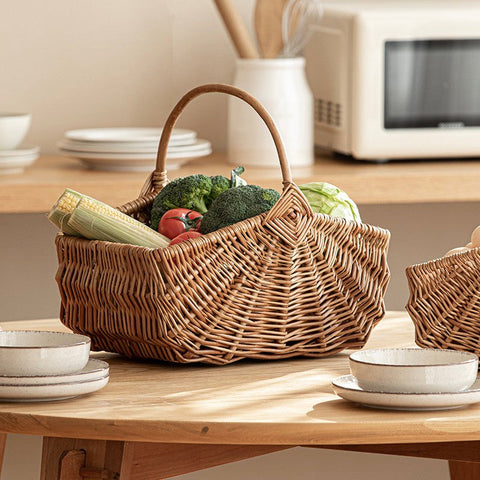 Large Picnic Food Basket with Handle, Natural Hand-woven Wicker Storage Basket, Lovely Willow Weaving Baskets for Vegetable, Natural Fruit Basket, Kitchen Storage Baskets-Art Painting Canvas