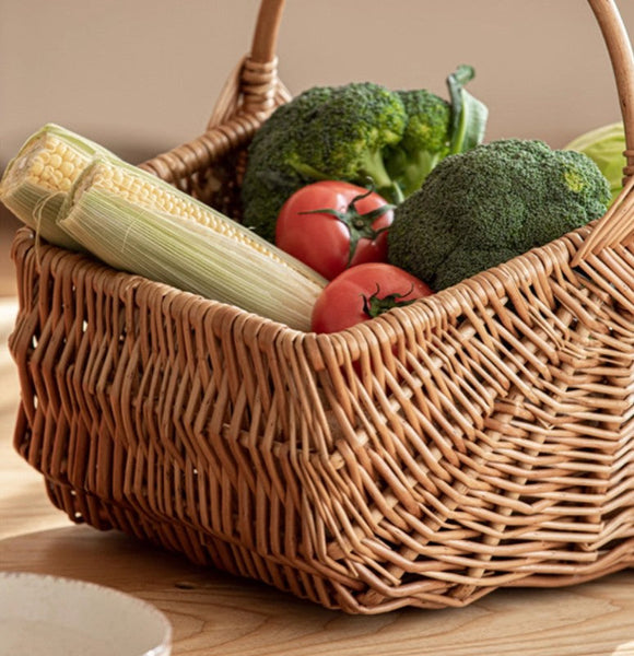 Large Picnic Food Basket with Handle, Natural Hand-woven Wicker Storage Basket, Lovely Willow Weaving Baskets for Vegetable, Natural Fruit Basket, Kitchen Storage Baskets-Art Painting Canvas