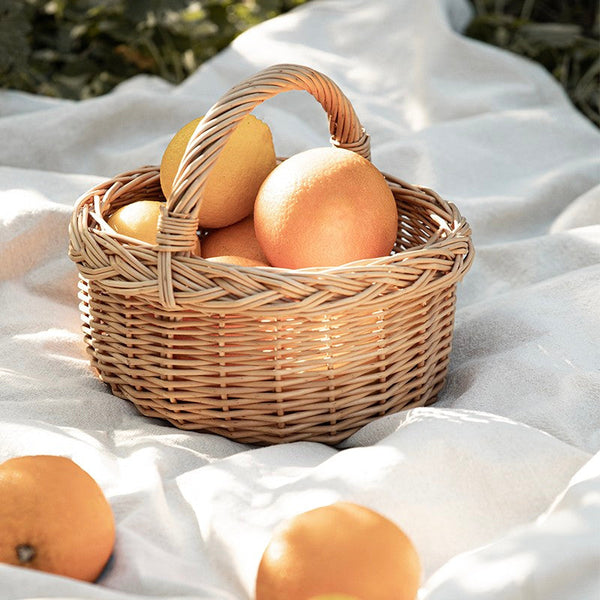 Small Kitchen Storage Baskets, Picnic Storage Basket with Handle, Hand-woven Wicker Storage Basket, Natural Fruit Basket, Willow Weaving Baskets for Vegetable-Art Painting Canvas