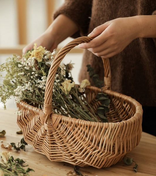 Natural Fruit Basket, Kitchen Storage Baskets, Natural Hand-woven Wicker Storage Basket, Large Picnic Food Basket with Handle, Lovely Willow Weaving Baskets for Vegetable-Art Painting Canvas