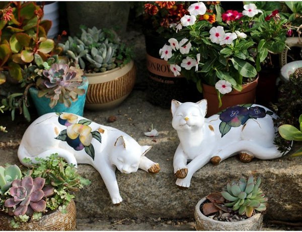 Lovely Cat Statue for Garden Ornament, Sleeping Cats Resin Statues, Garden Courtyard Decoration, Villa Outdoor Decor Gardening Ideas, House Warming Gift-Art Painting Canvas