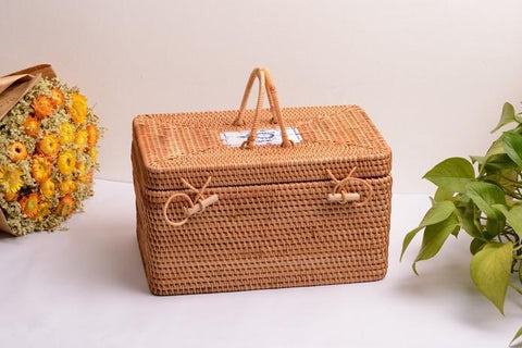 Rattan Wicker Serving Basket, Storage Baskets for Picnic, Kitchen Storage Baskets, Woven Storage Baskets with Lid-Art Painting Canvas