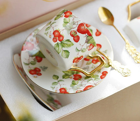 Strawberry Bone China Porcelain Tea Cup Set, Elegant Ceramic Coffee Cups, British Royal Ceramic Cups for Afternoon Tea, Unique Blue Tea Cup and Saucer in Gift Box-Art Painting Canvas